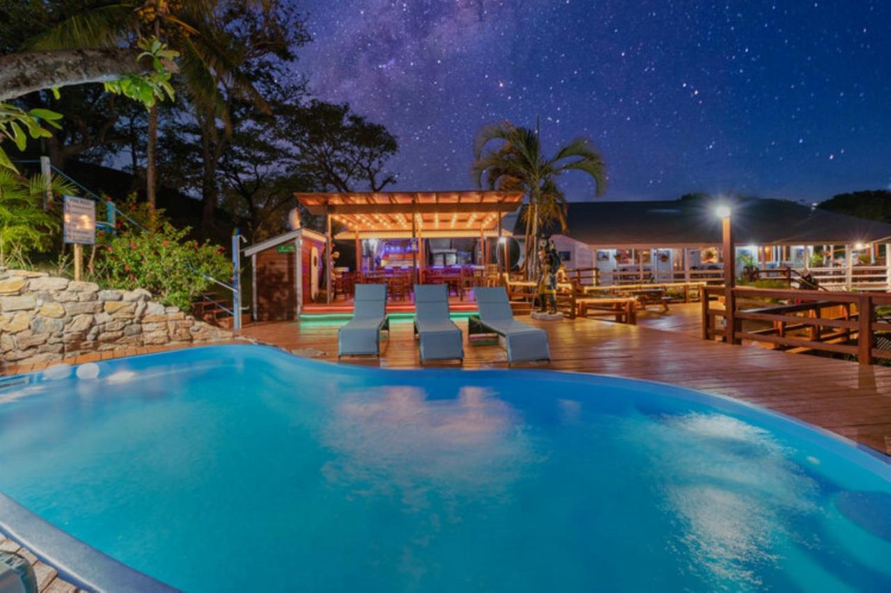 Hotel And Dive Center Roatan Yacht Club French Harbour Екстер'єр фото