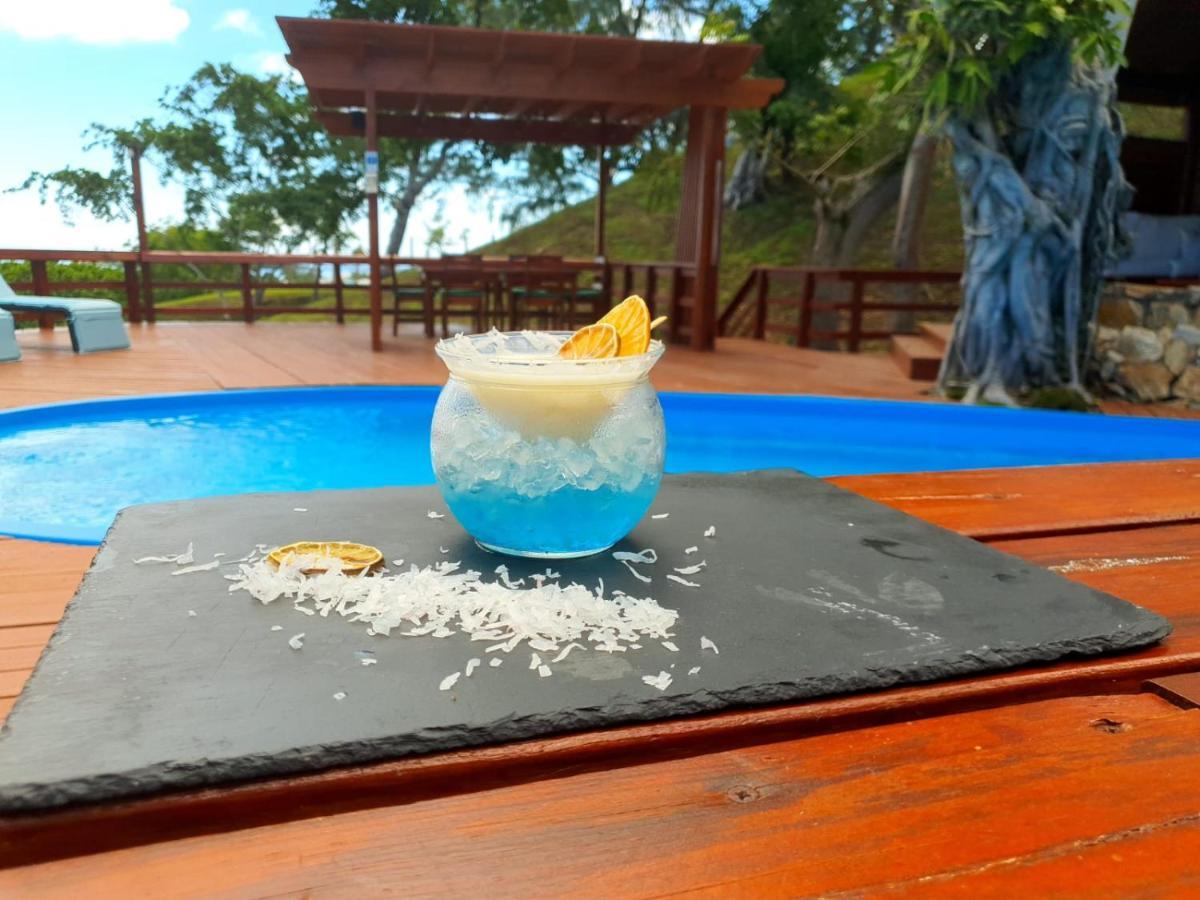 Hotel And Dive Center Roatan Yacht Club French Harbour Екстер'єр фото