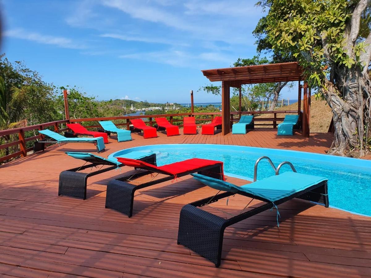 Hotel And Dive Center Roatan Yacht Club French Harbour Екстер'єр фото