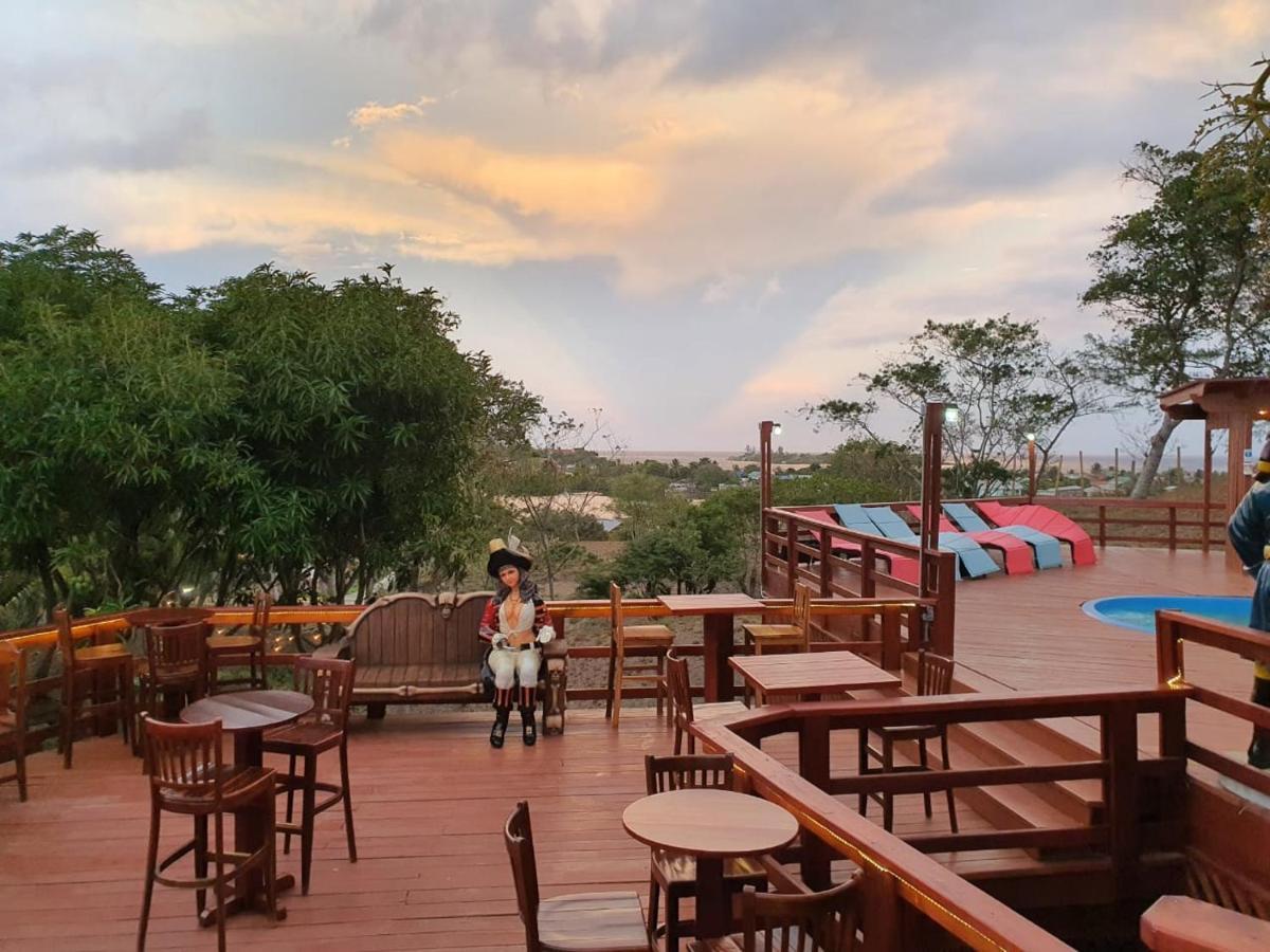 Hotel And Dive Center Roatan Yacht Club French Harbour Екстер'єр фото