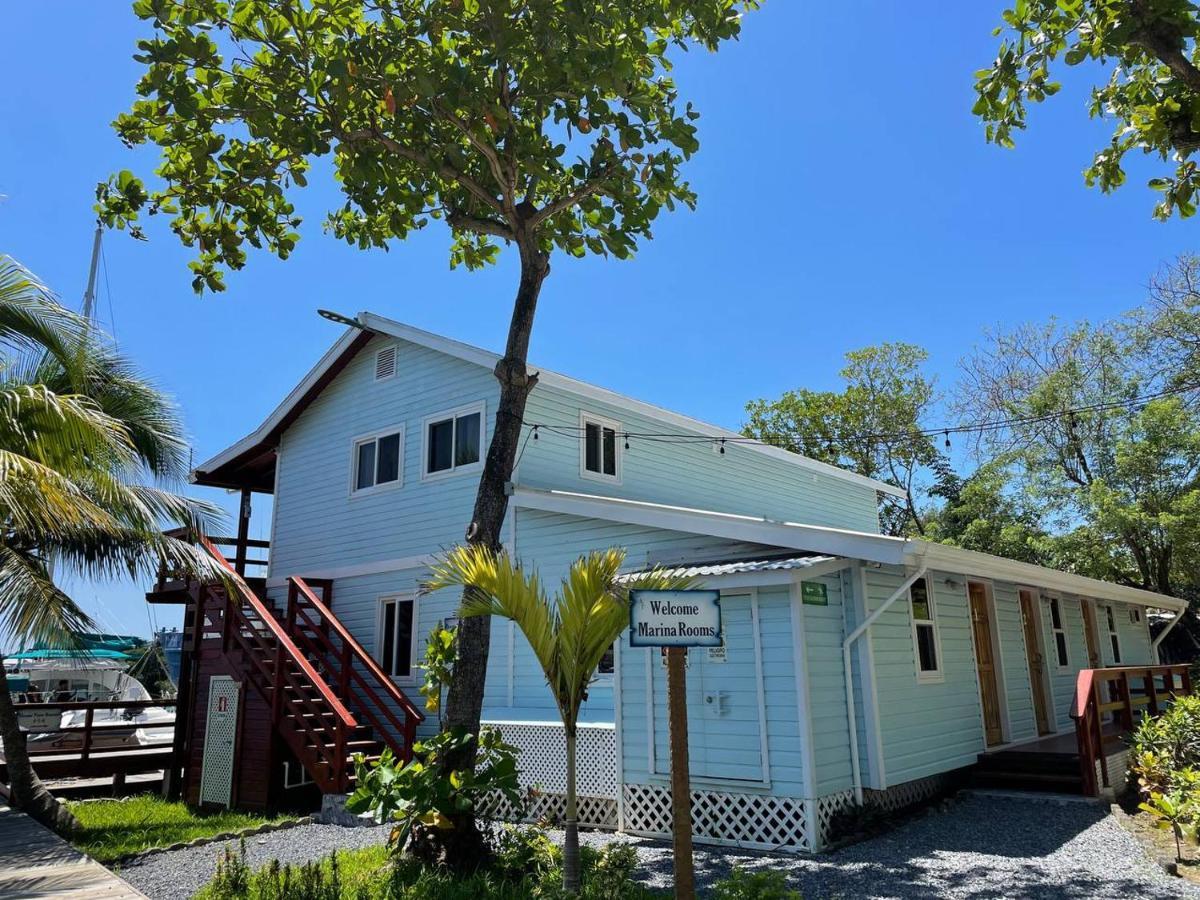 Hotel And Dive Center Roatan Yacht Club French Harbour Екстер'єр фото